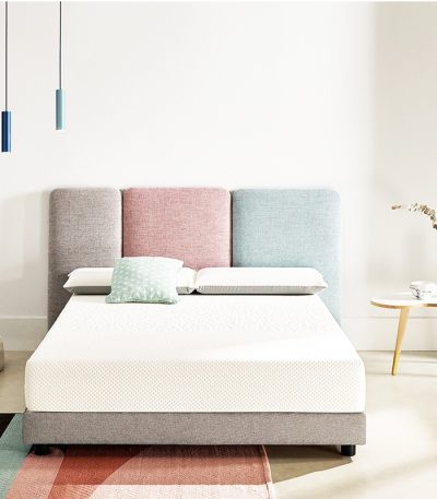 Colchón Viscoplus sobre cama, con tejido suave y tecnología viscoelástica que garantiza noches de descanso profundo y reparador.